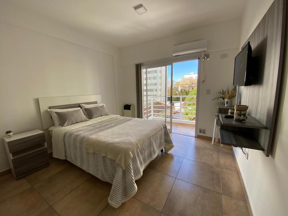 Plaza Moreno Apartamento *